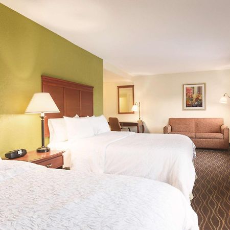 Hampton Inn & Suites Greenfield Zewnętrze zdjęcie