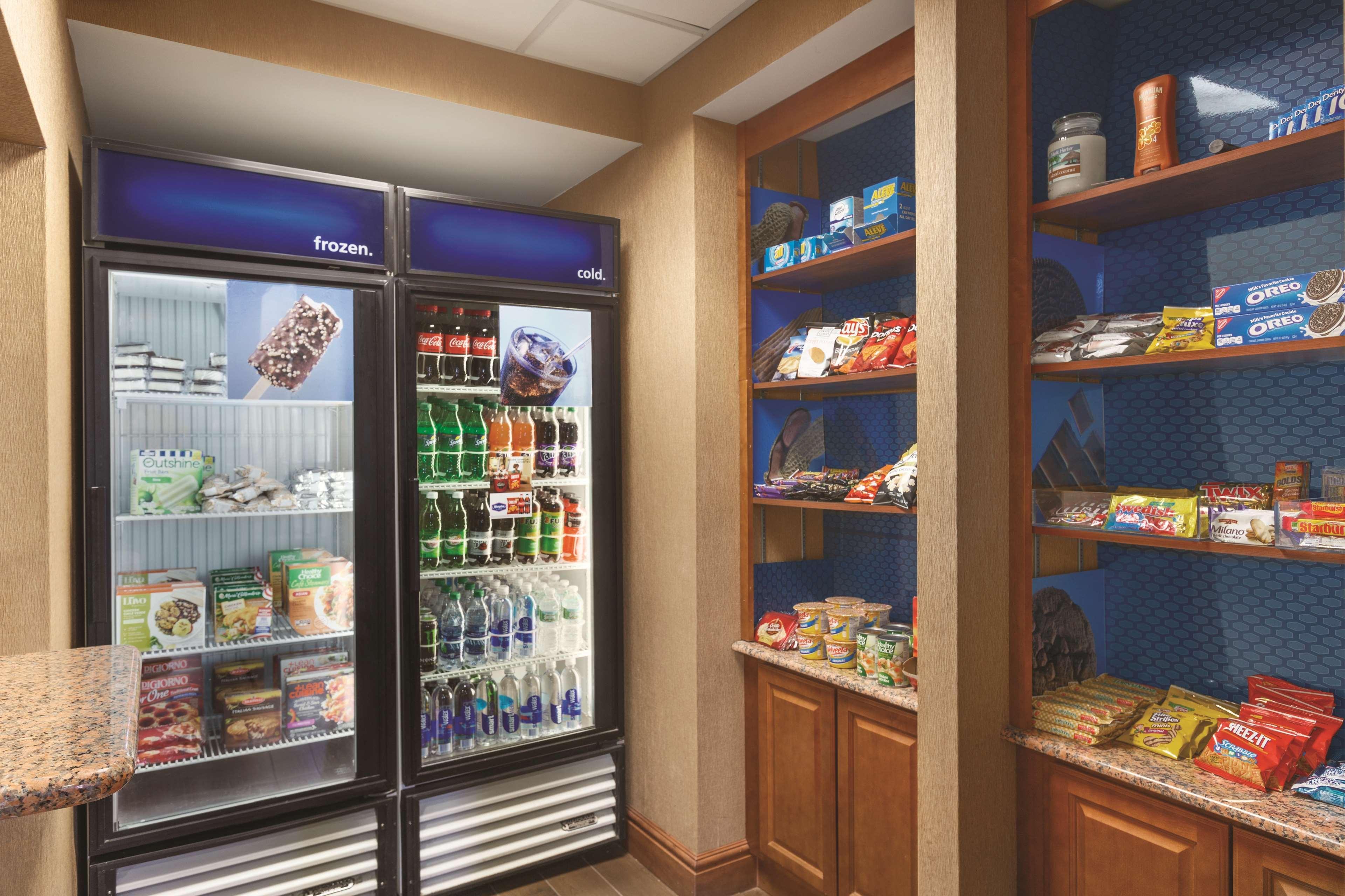 Hampton Inn & Suites Greenfield Zewnętrze zdjęcie