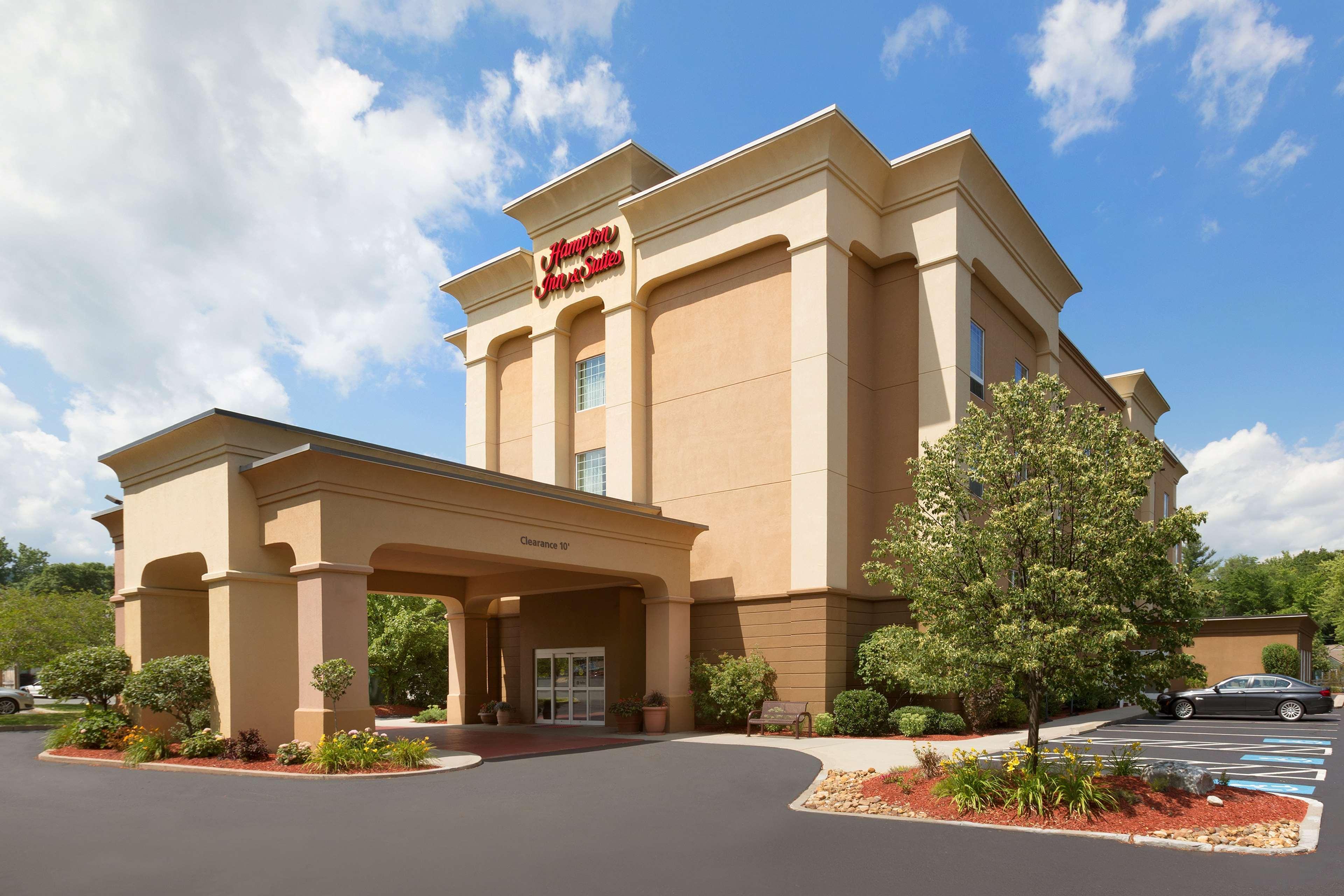 Hampton Inn & Suites Greenfield Zewnętrze zdjęcie