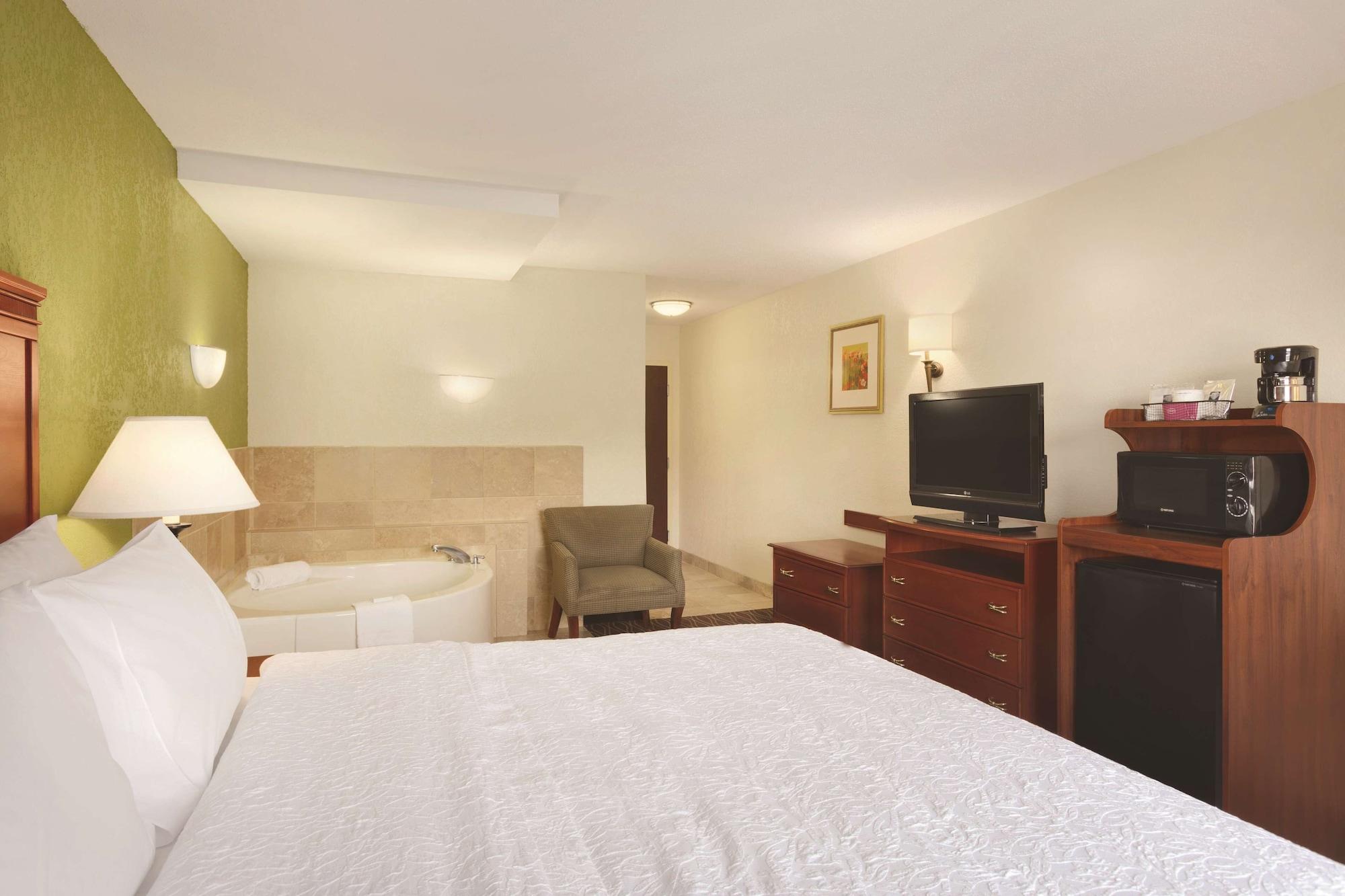 Hampton Inn & Suites Greenfield Zewnętrze zdjęcie