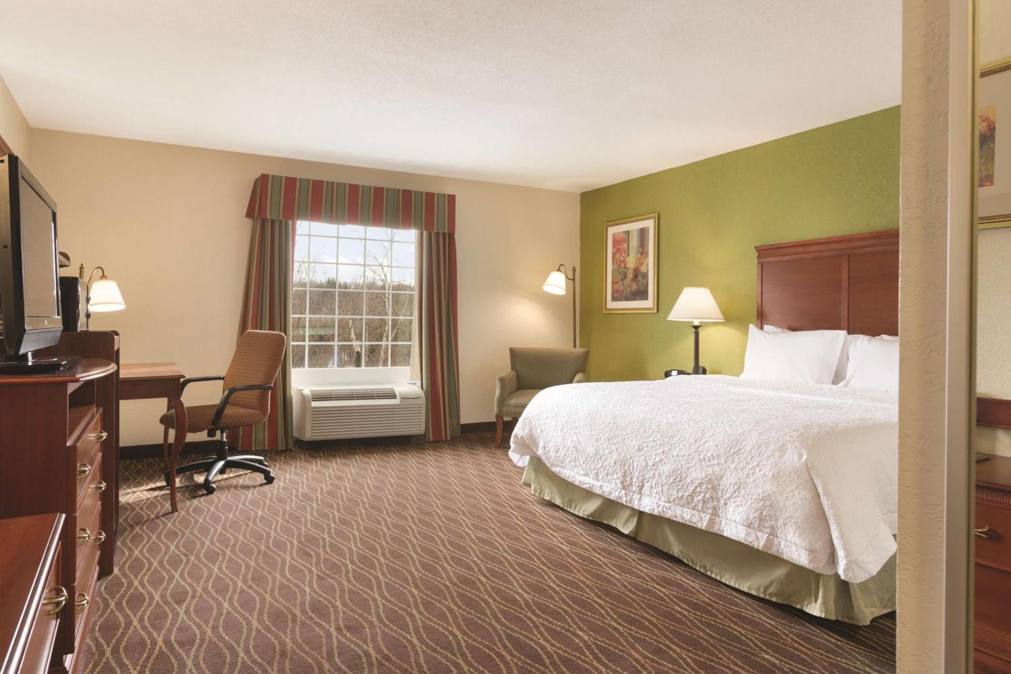Hampton Inn & Suites Greenfield Zewnętrze zdjęcie