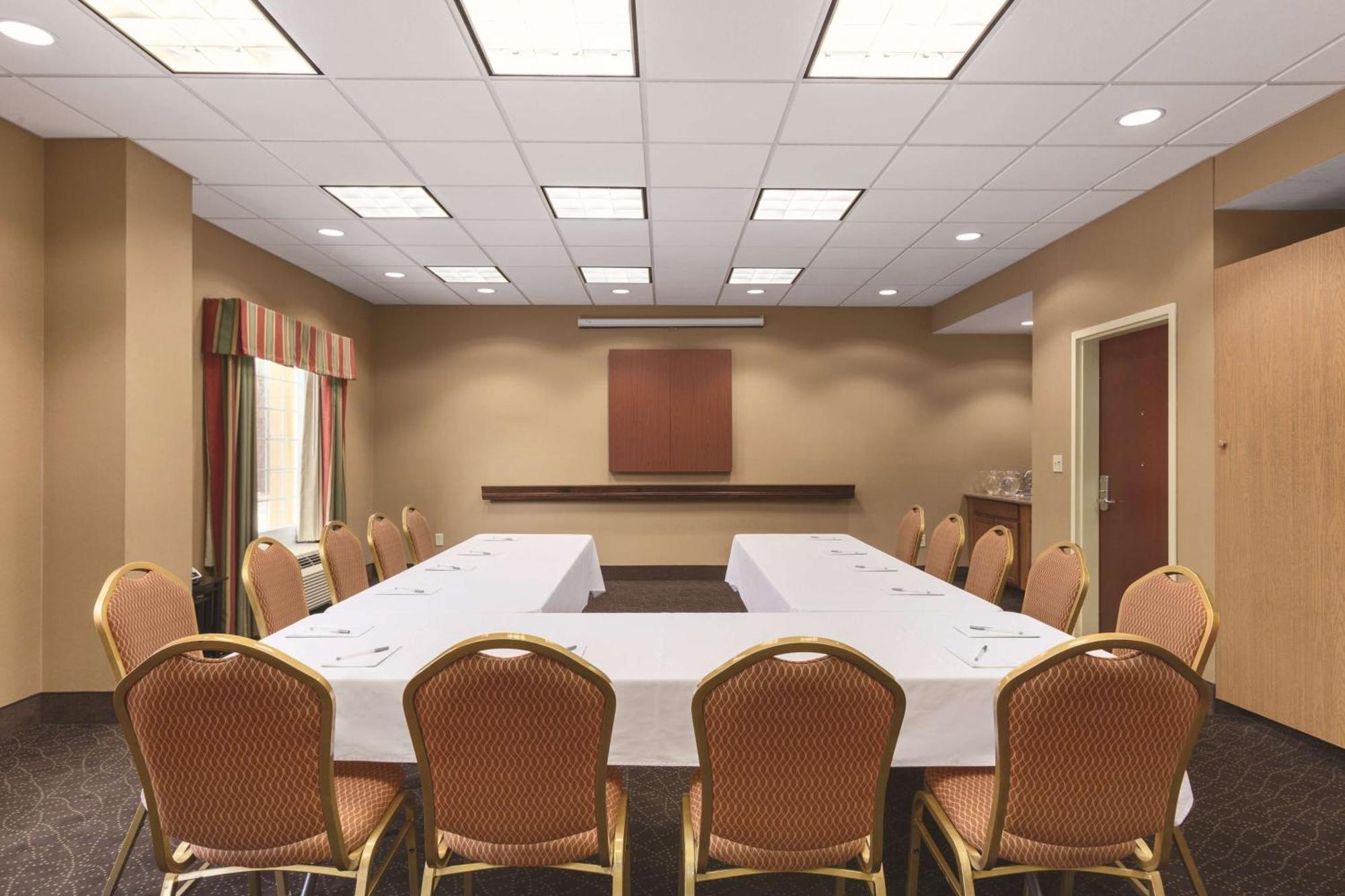 Hampton Inn & Suites Greenfield Zewnętrze zdjęcie